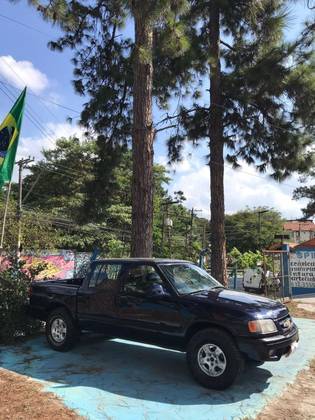 CHEVROLET S10 2.8 DLX 4X2 CD 12V TURBO INTERCOOLER DIESEL 4P MANUAL CHEVROLET S10 2.8 DLX 4X2 CD 12V TURBO INTERCOOLER DIESEL 4P MANUAL